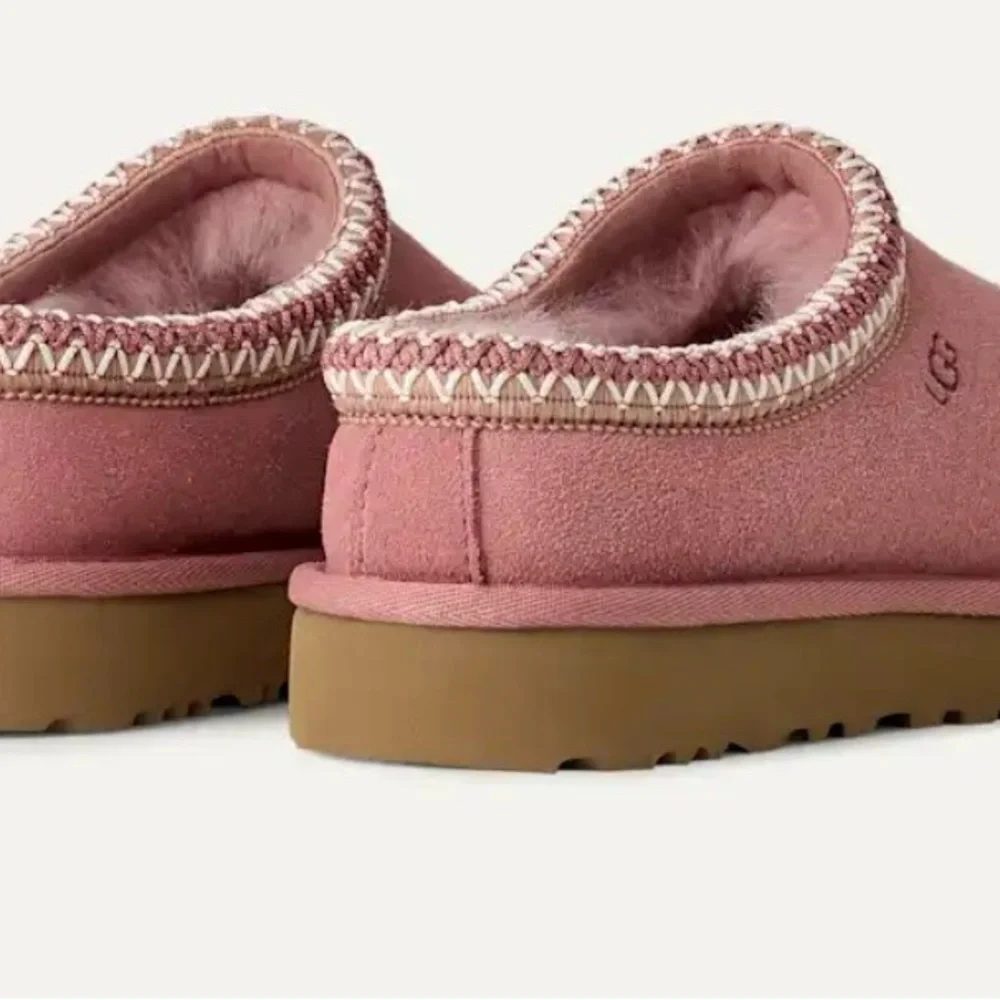 UGG Women's Dusty Rose Slippers Brand New - Picture 2 of 5